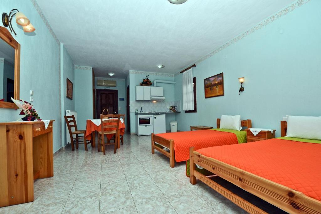 Aris Junior Studio & Apartments 尼欧克利马 客房 照片